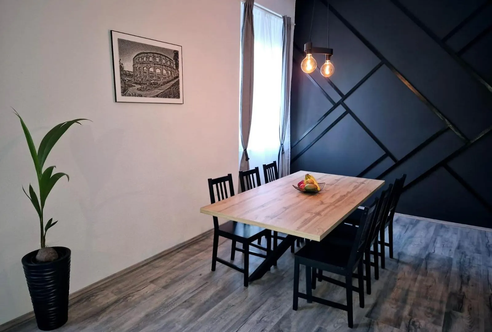 Holiday Apartment Pula 0*,  Croatia